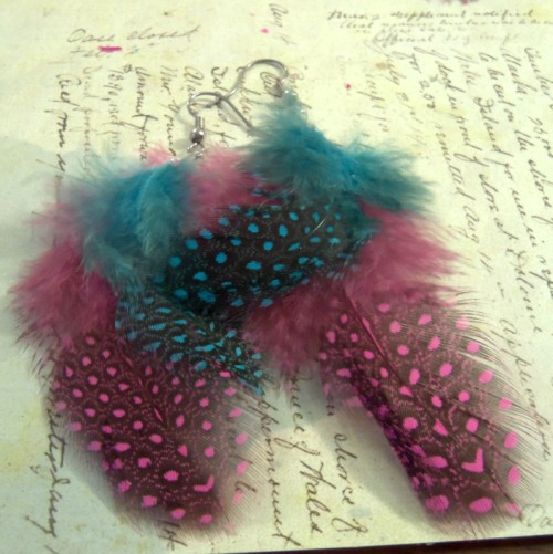 Make your own feather earrings